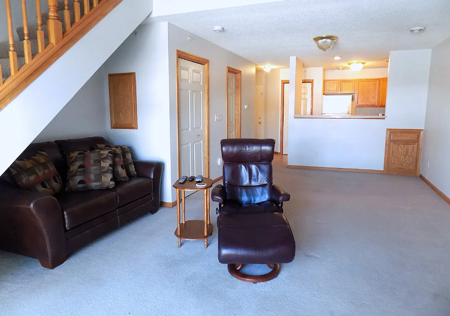 Landmark Square Apartments — Photo 3