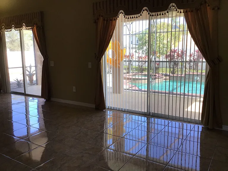 410 Bloomfield Dr — Photo 7