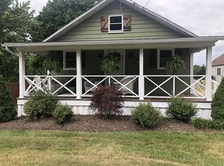 4062 Cottage Grove Rd, Uniontown, OH 44685