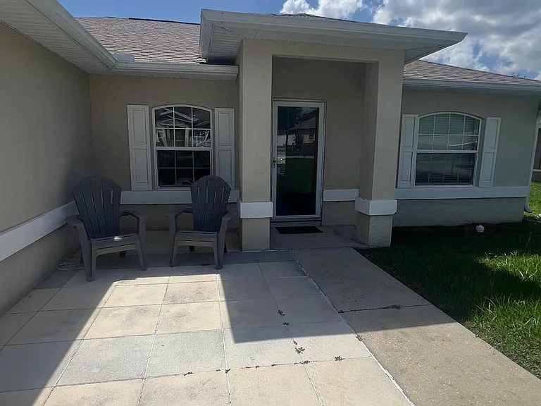 13650 SE 51st Ave — Photo 2