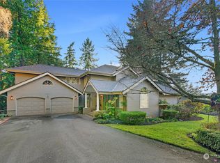 4341 NE Rhodes End, Bainbridge Island, WA 98110