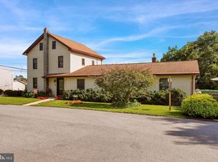 373 N Mechanic St, Fredericksburg, PA 17026