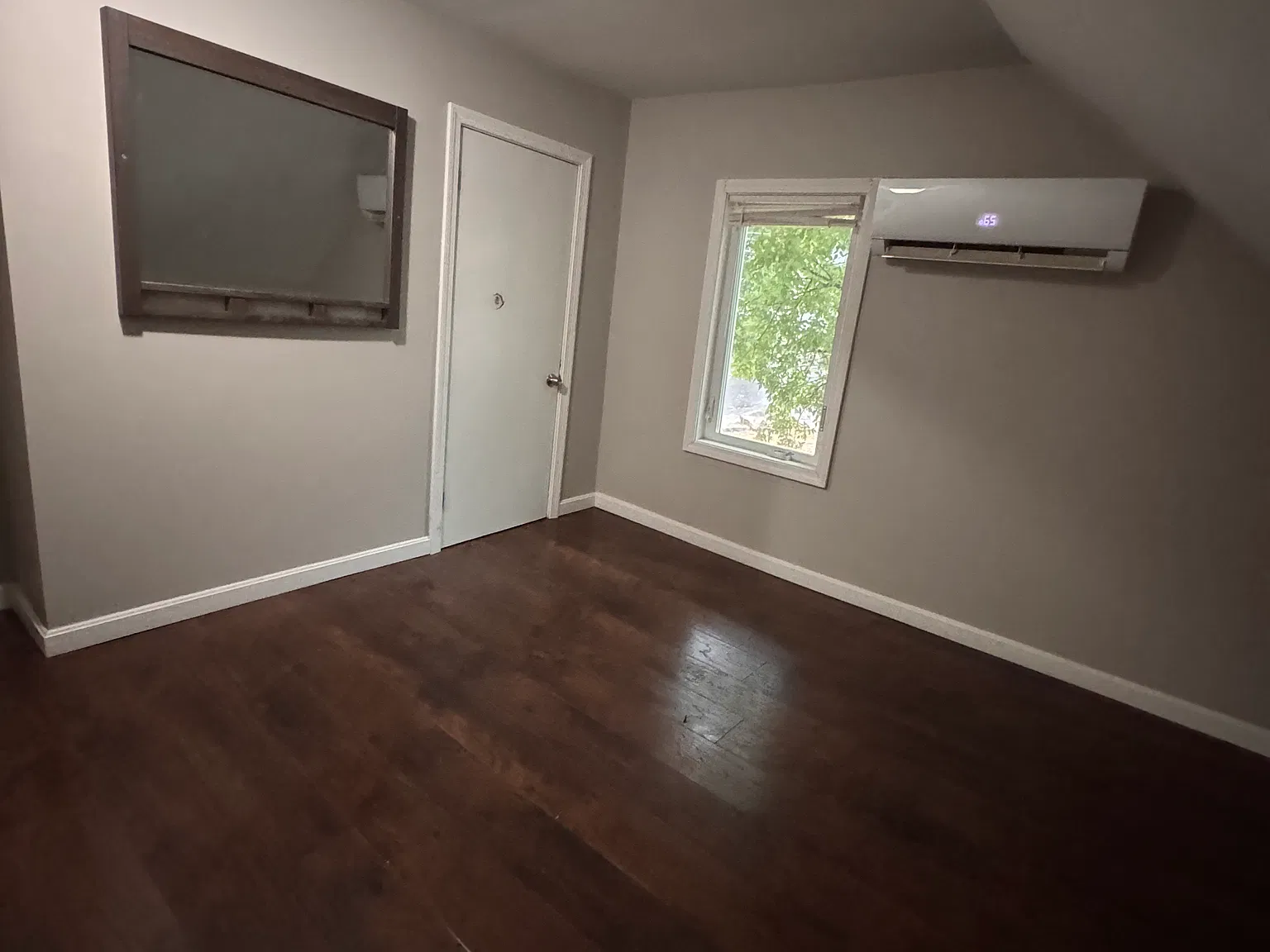 2 bed, 1.5 bath, $1,950 — Photo 4