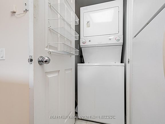 5th image of 30 Harrison Garden Blvd #1501