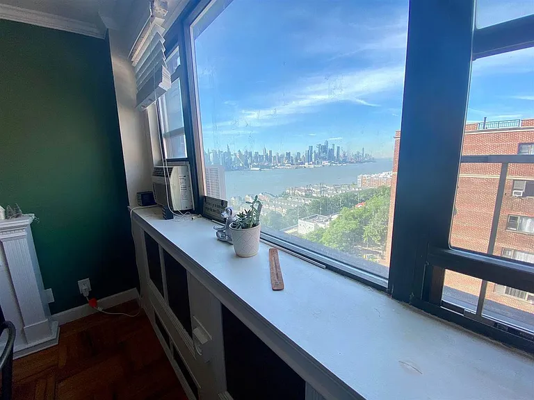 6515 Boulevard E #10H — Photo 6