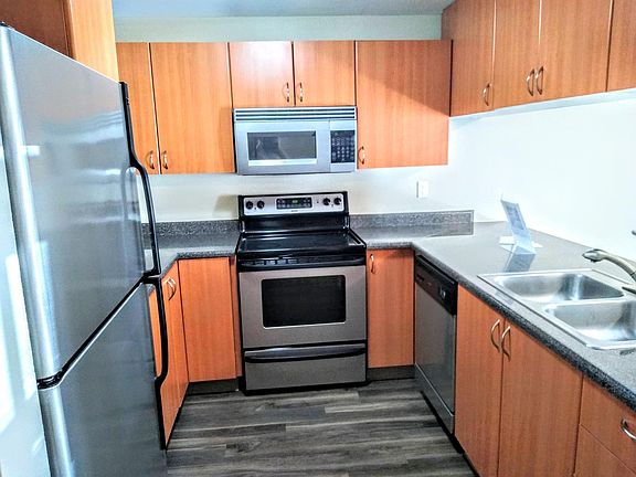 2nd image of 16120 SE Eastgate Way APT C203