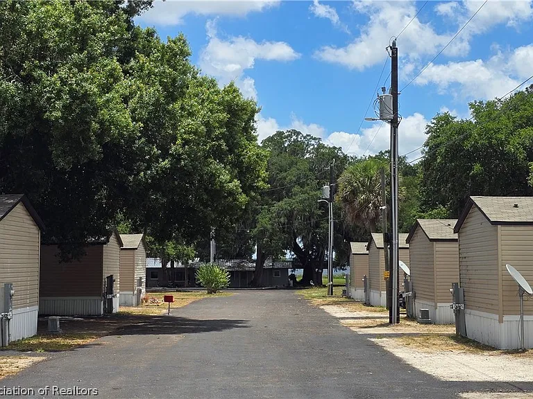 44 Crawford Dr #32 — Photo 25