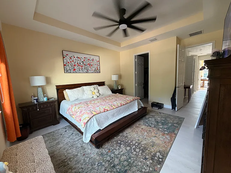 Waterside Cir — Photo 5