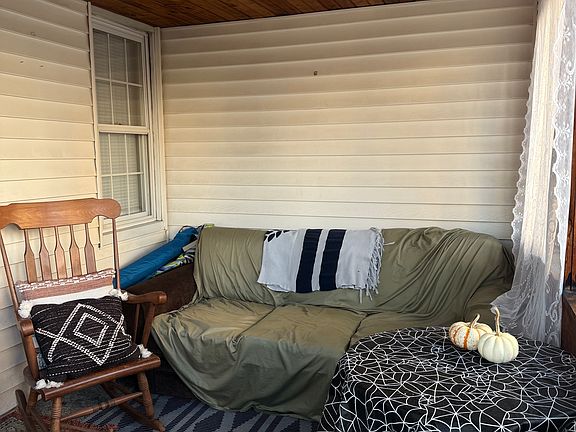 4th image of 22 Manning St APT 1