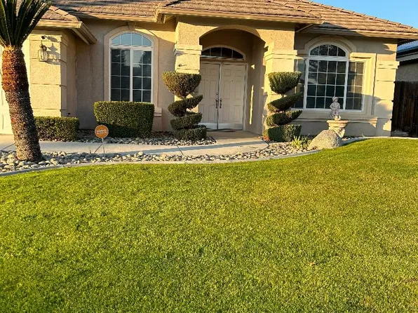 10908 Delusion Dr, Bakersfield, CA 93311