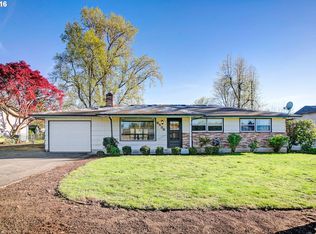 8536 SE King Rd, Happy Valley, OR 97086