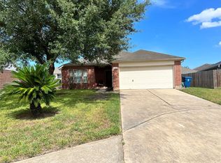 13910 Hunters Cove Ct, Houston, TX 77039