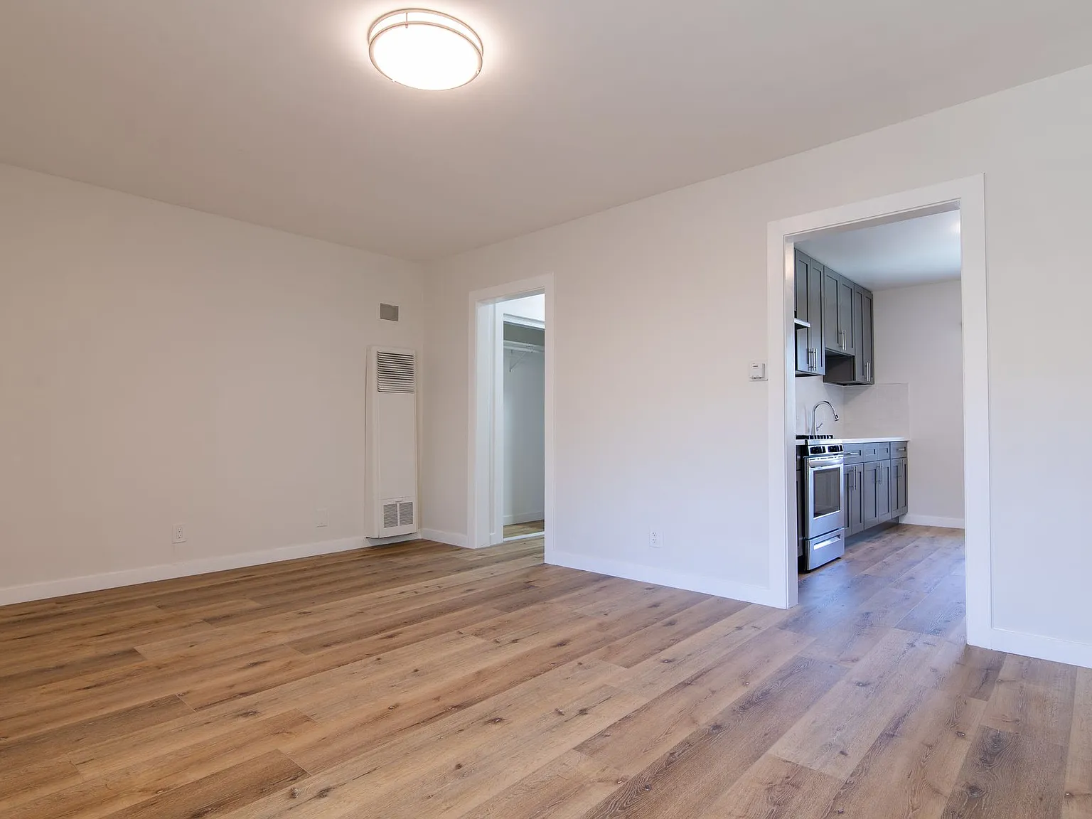 St. Andrews Apartments — Photo 3