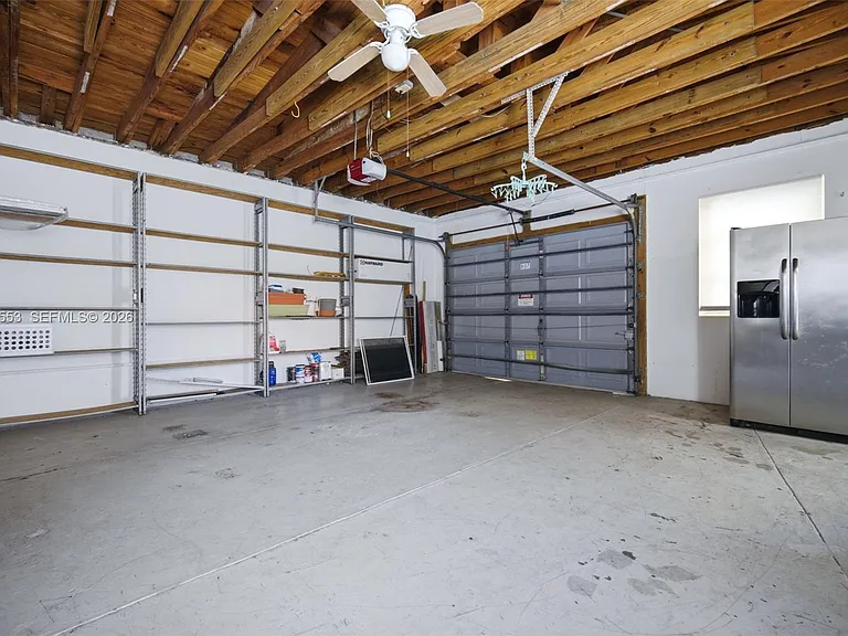2300 S Miami Ave — Photo 48