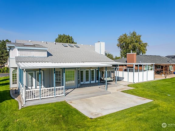 4th image of 6639 Eagle Drive NE