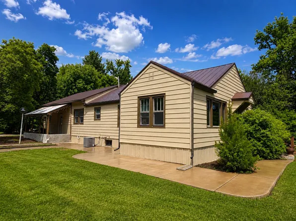 12665 Highway 200, Sidney, MT 59270