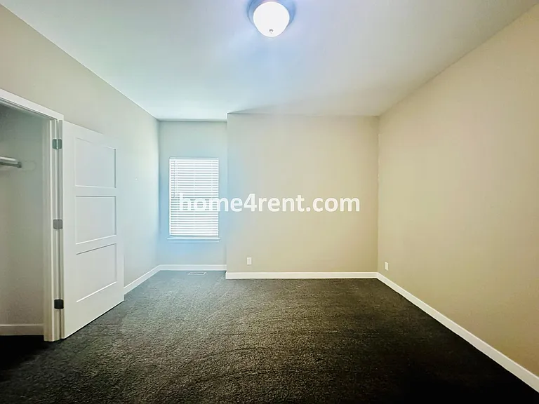 12701 E 47th Terrace Ct S — Photo 28