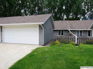 380 S Yorktown Pike, Mason City, IA 50401