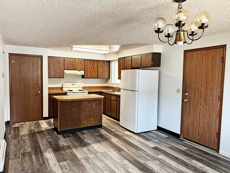 3235 S Law Ave — Photo 12