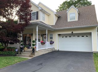 401 Mystic Way, Bay Shore, NY 11706