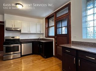 5351 W Oakdale Ave #1, Chicago, IL
