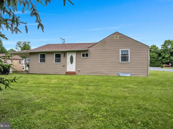 107 Peach St, Harrisburg, PA 17112