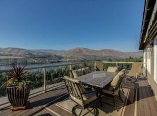 2702 Gracie Ln, East Wenatchee, WA 98802