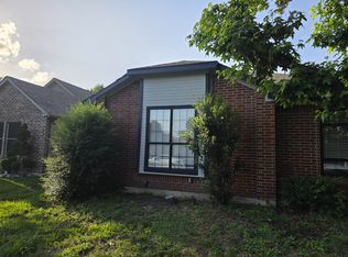 1321 Hackamore St, Mesquite, TX 75149