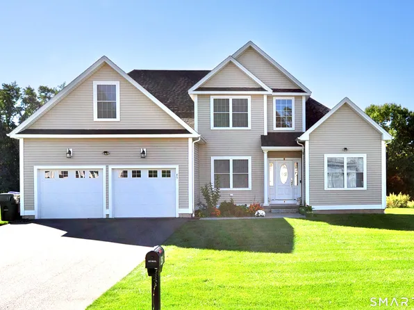 45 Peckham Farm Drive, Newington, CT 06111