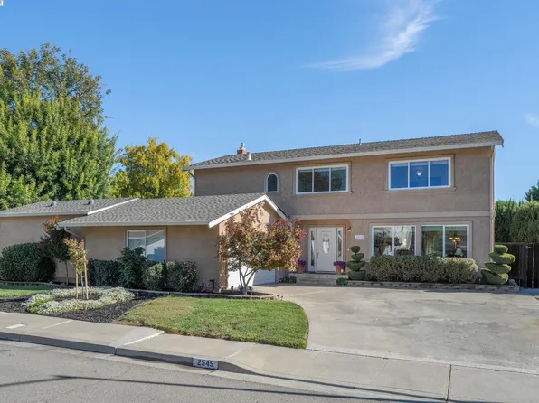 2545 Corte Rivera, Pleasanton, CA 94566