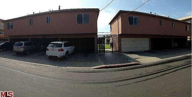 2nd image of 3732 S Sepulveda Blvd
