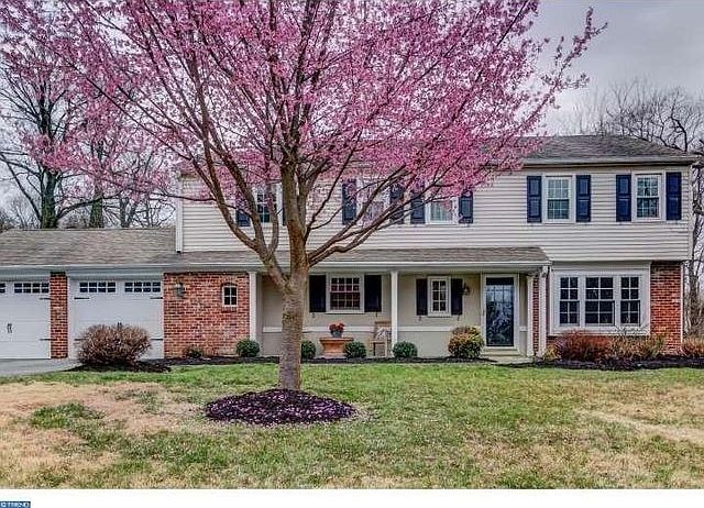 For Sale: 686 Mountview Rd, Berwyn, PA 19312