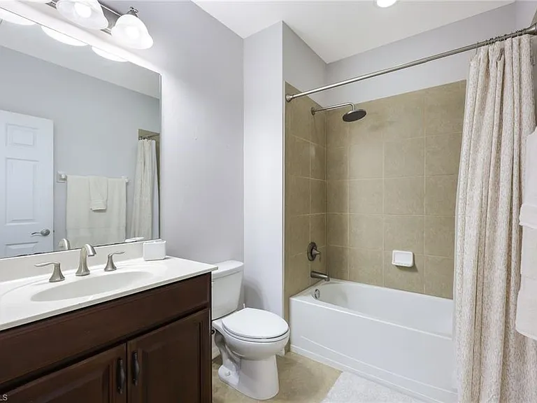 23550 Alamanda Dr #102 — Photo 10