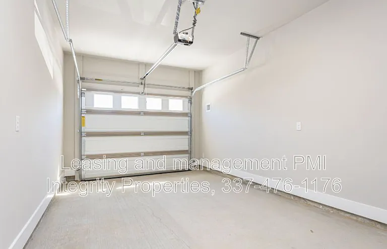 105 Foster Grove Dr — Photo 12