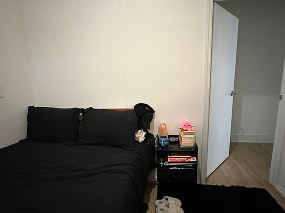 2nd image of 50 W 34th St APT 19B06