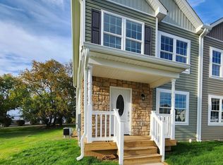 103 E 7th Ave, Ranson, WV 25438