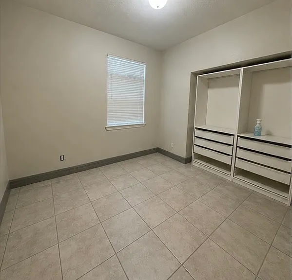 2258 Bluebird Pl — Photo 7