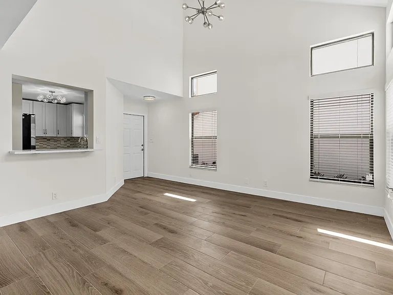 5521 Ilford Ct — Photo 8