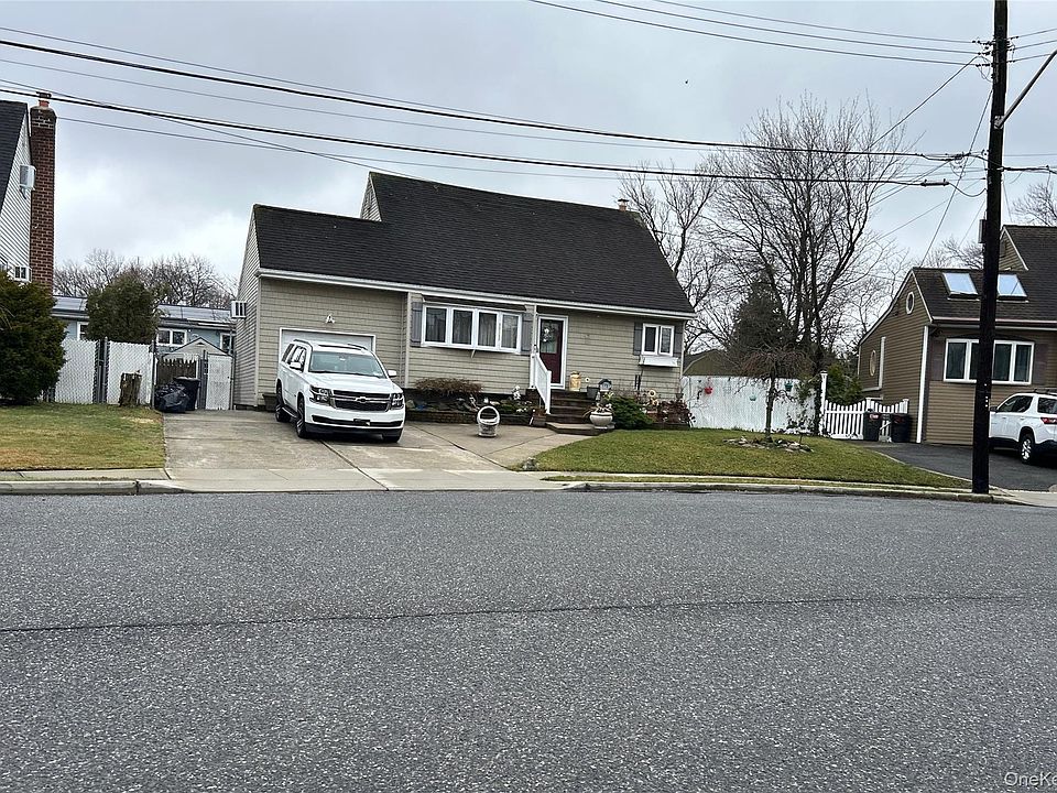 1st image of 34 Karen Street