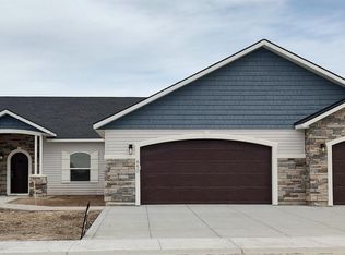 650 Clear Springs St, Burley, ID 83318