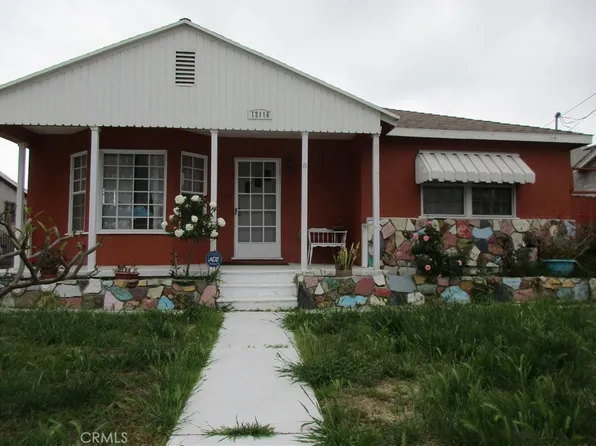 12116 Freeman Ave, Hawthorne, CA 90250