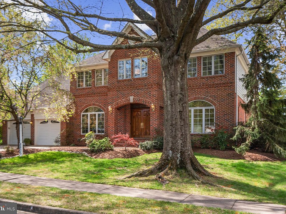 1st image of 8805 Southlea Ct