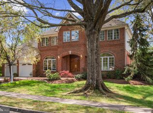 8805 Southlea Ct, Fairfax, VA 22031