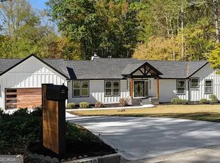 7530 Spalding Ln, Sandy Springs, GA 30350