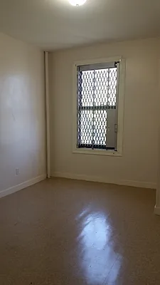 Rented by Lang Realty LLC | media 3