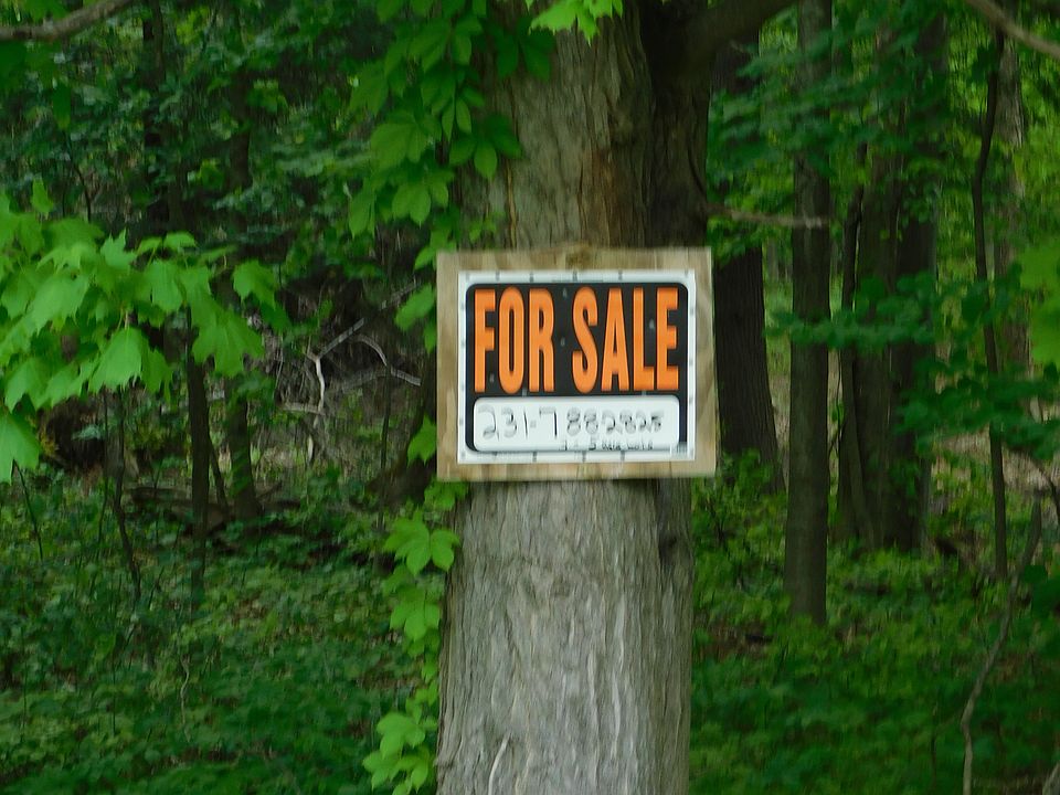 2nd image of 001100 Sullivan Rd