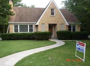 2111 Lowell Dr, Jefferson City, MO 65109