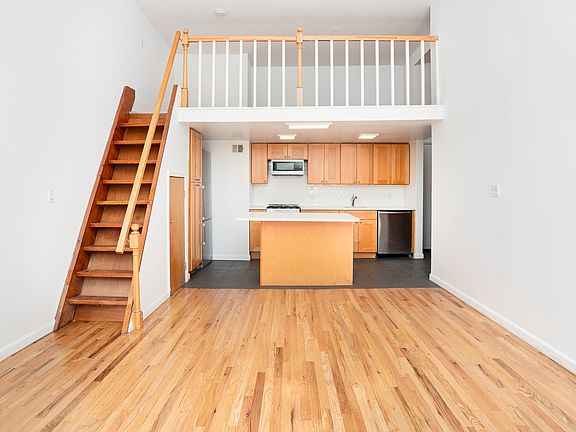 2nd image of 117 E 11th St #4