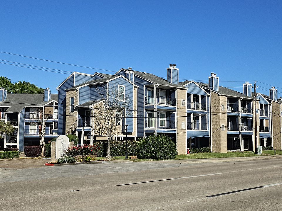 1st image of 18515 Egret Bay Blvd APT 1204