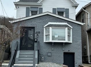 829 Indiana Ave, Glassport, PA